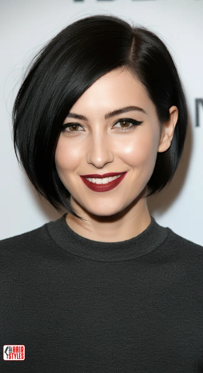 3. Asymmetrical Bob | 10 Short Hairstyles To Feel Great In Your 40S